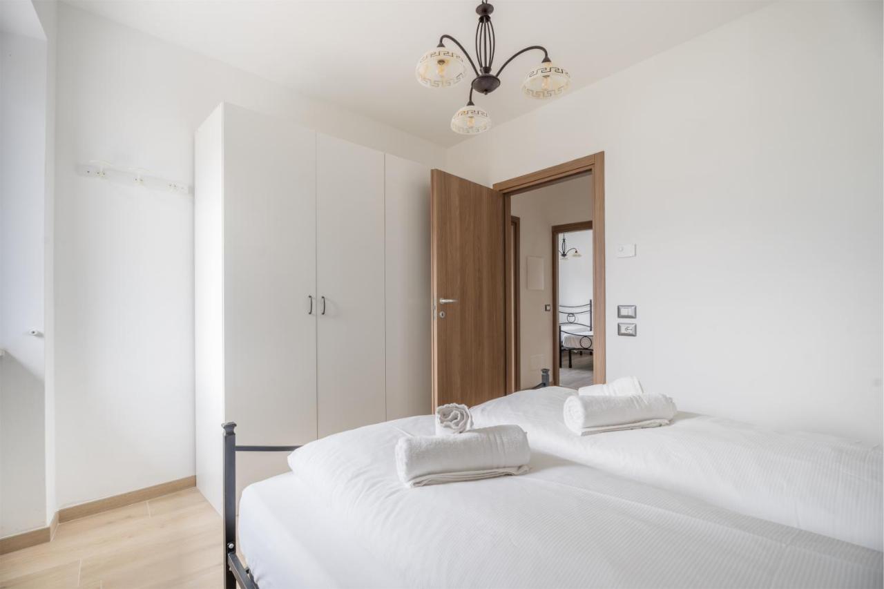 Casa Stefano Apartment Riva del Garda Exterior photo